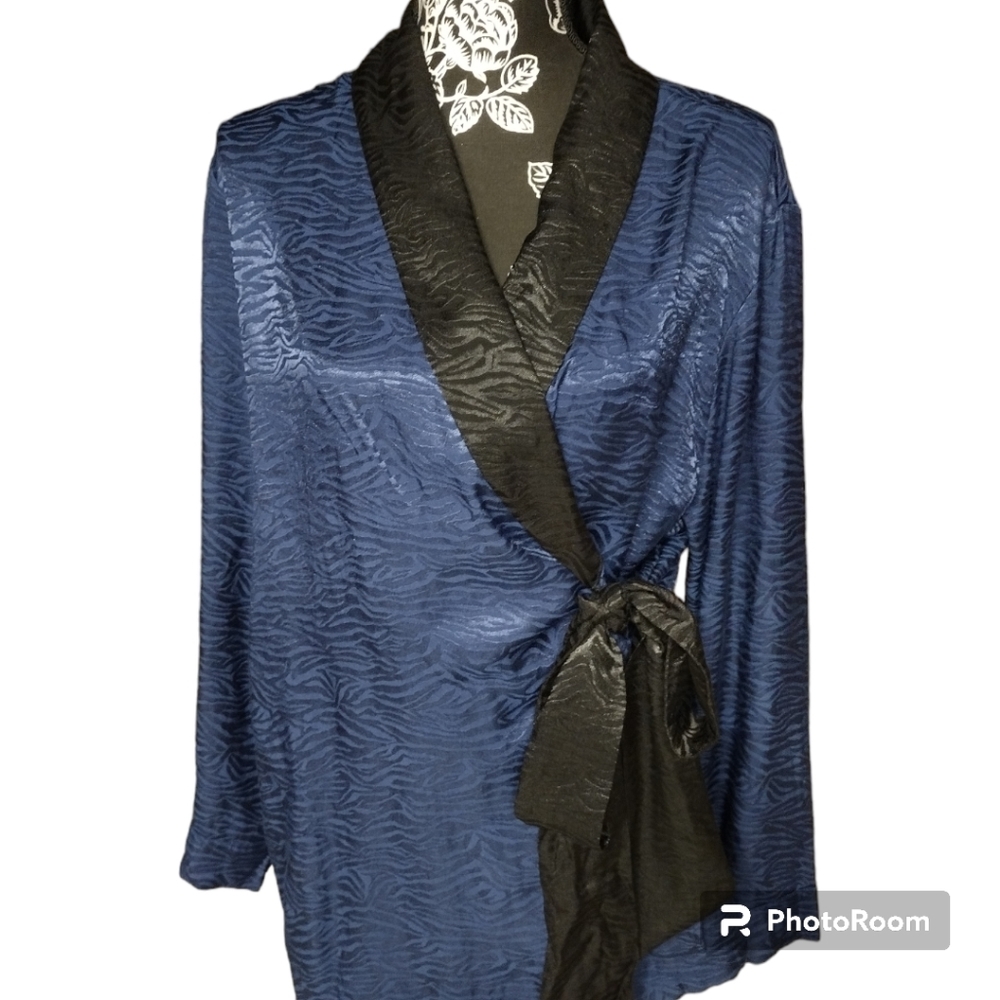 Victoria's Secrect Kimono Smoking Jacket Robe